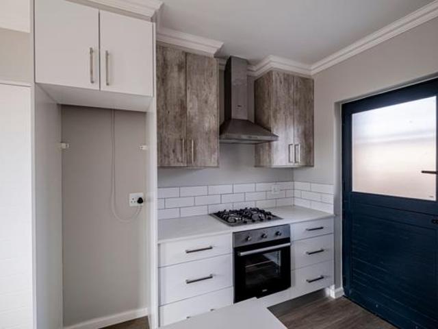 2 Bedroom Townhouse in C Place