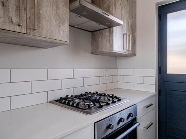 2 Bedroom Townhouse in C Place