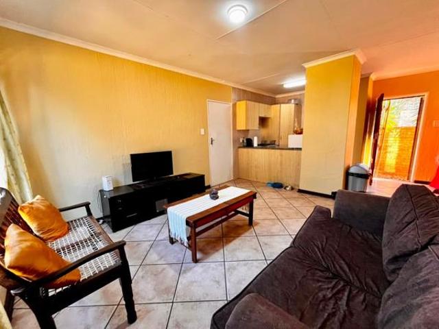 2 Bedroom Townhouse in Cashan