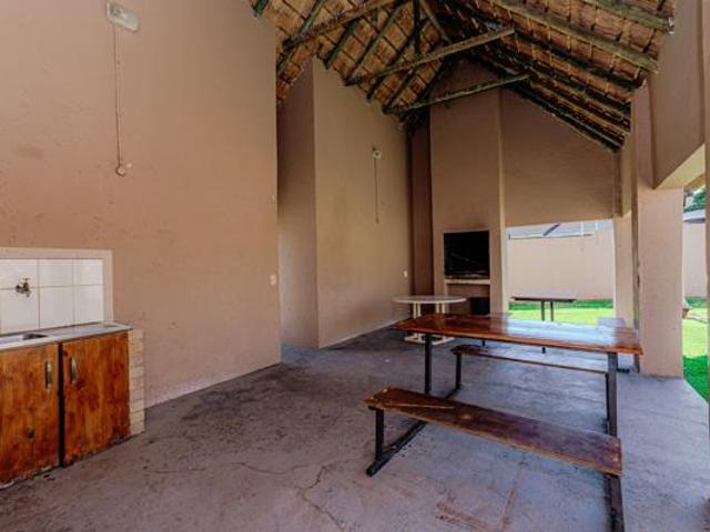 2 Bedroom Townhouse in Carenvale