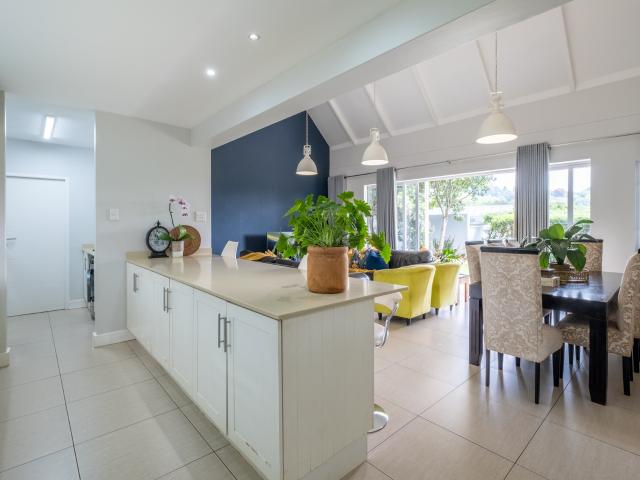 2 Bedroom Townhouse in Clarendon