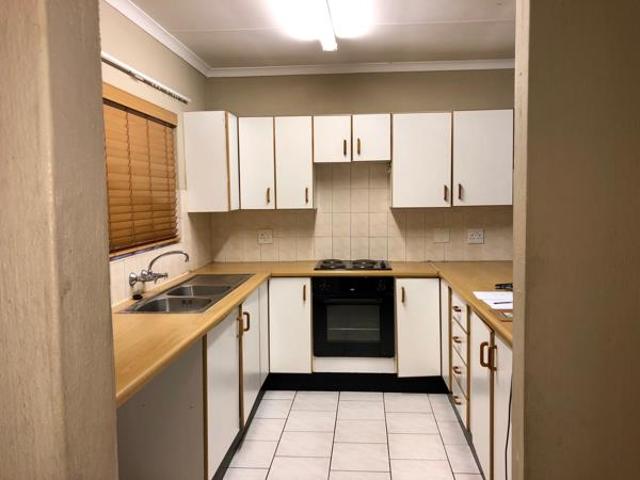 2 Bedroom Townhouse in Clubview