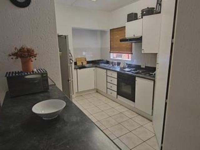 2 Bedroom Townhouse in Clubview