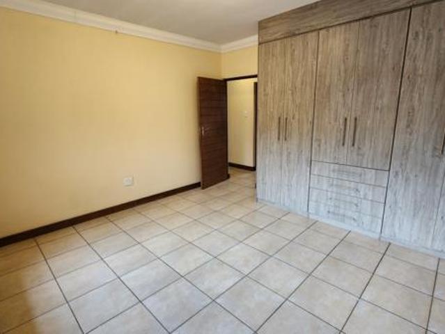 2 Bedroom Townhouse in Comet