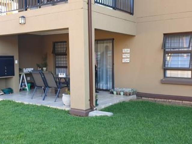 2 Bedroom Townhouse in Comet
