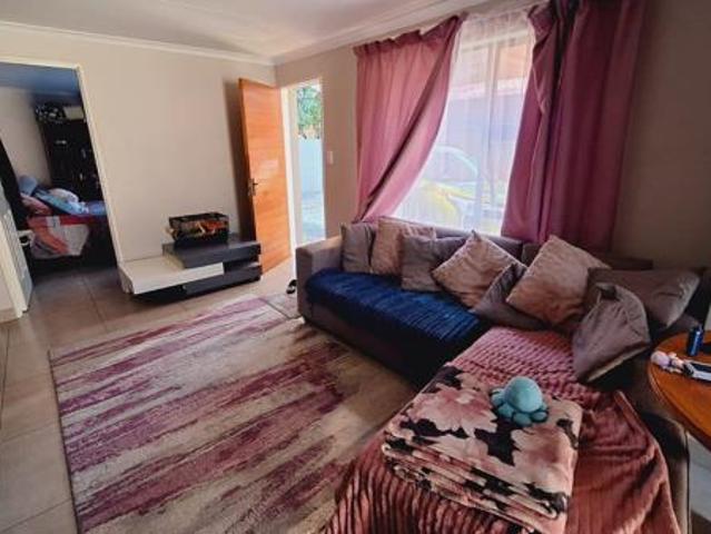 2 Bedroom Townhouse in Cosmosrand