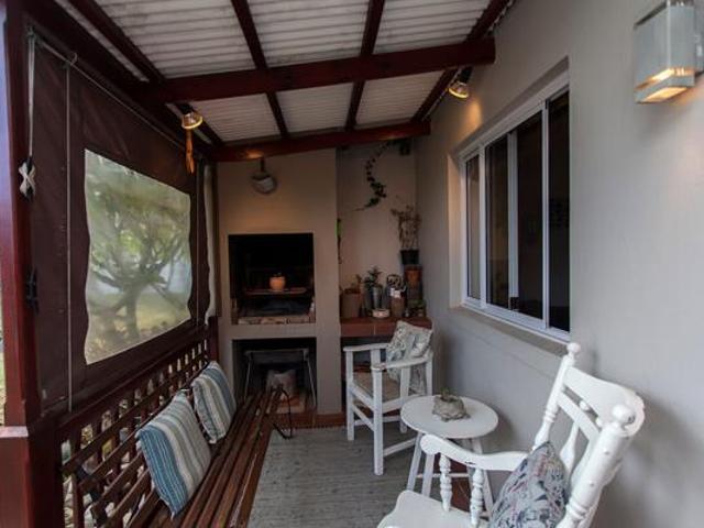 2 Bedroom Townhouse in Durbanville Central