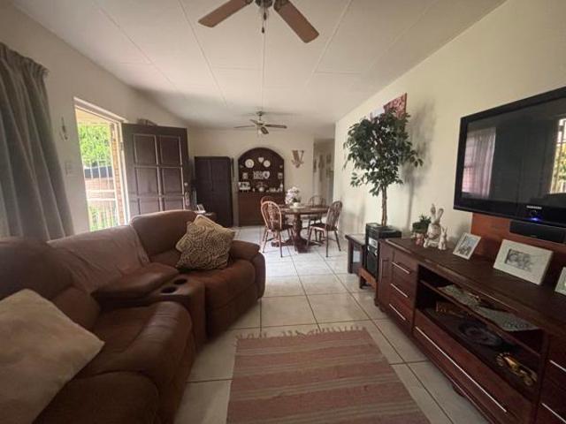 2 Bedroom Townhouse in Del Judor Ext 10