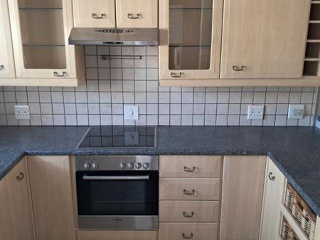 2 Bedroom Townhouse in Die Hoewes