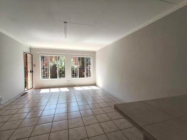 2 Bedroom Townhouse in Eureka