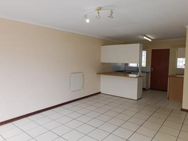 2 Bedroom Townhouse in Eureka