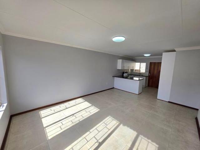 2 Bedroom Townhouse in Eureka