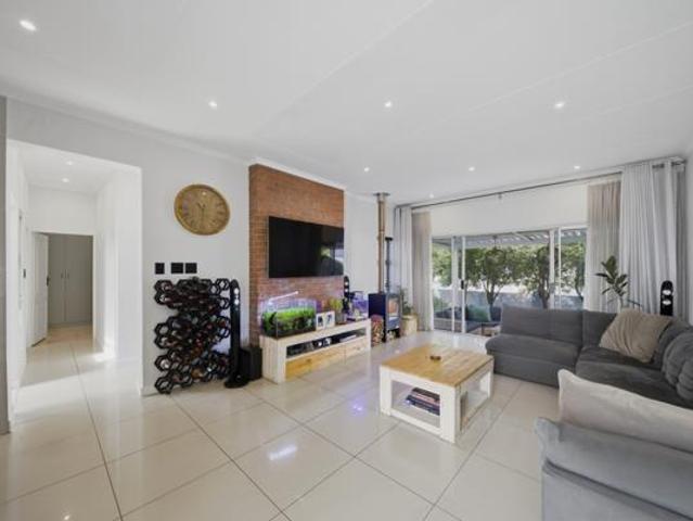 2 Bedroom Townhouse in Eagle Canyon Golf Estate