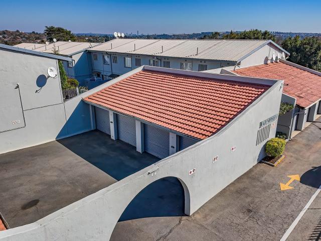 2 Bedroom Townhouse in Eastleigh