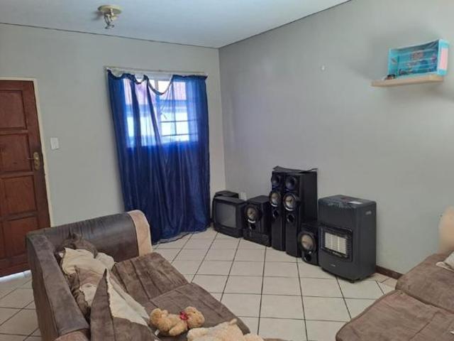 2 Bedroom Townhouse in Eco Park Estate