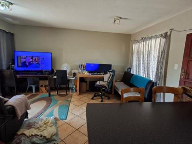 2 Bedroom Townhouse in Eco Park Estate