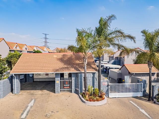 2 Bedroom Townhouse in Eden Glen
