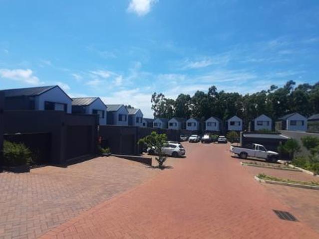 2 Bedroom Townhouse in Elaleni Coastal Forest Estate