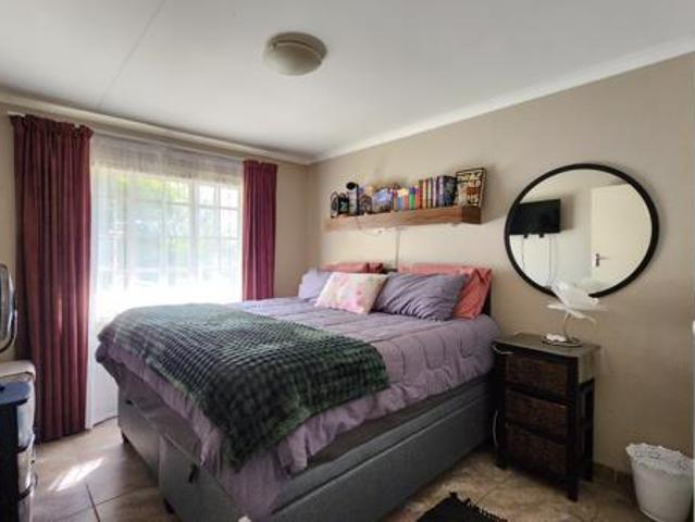 2 Bedroom Townhouse in Elarduspark