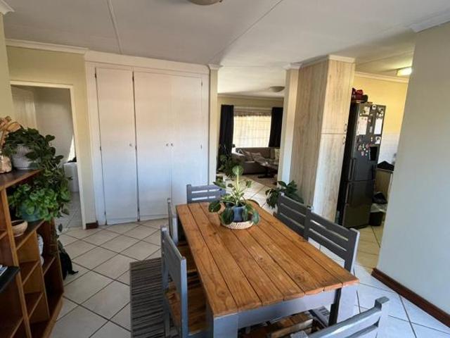 2 Bedroom Townhouse in Eldoraigne