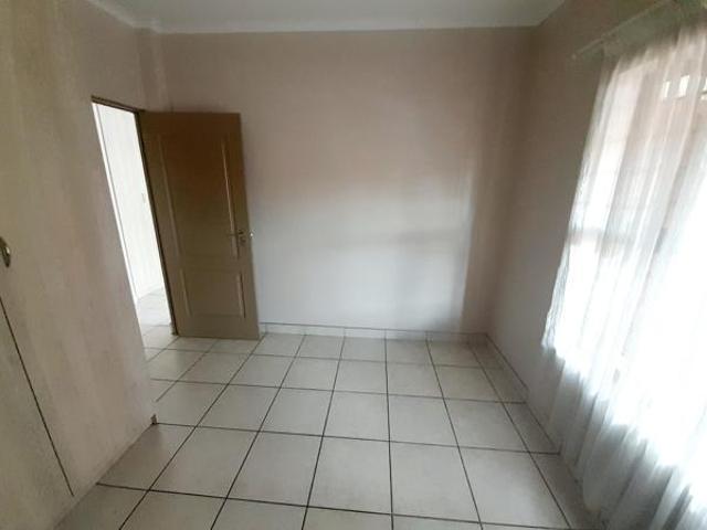 2 Bedroom Townhouse in Eldoraigne