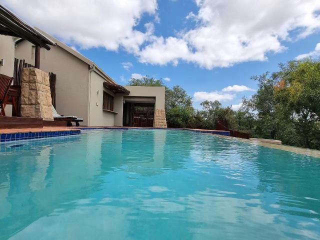 2 Bedroom Townhouse in Elements Private Golf Reserve