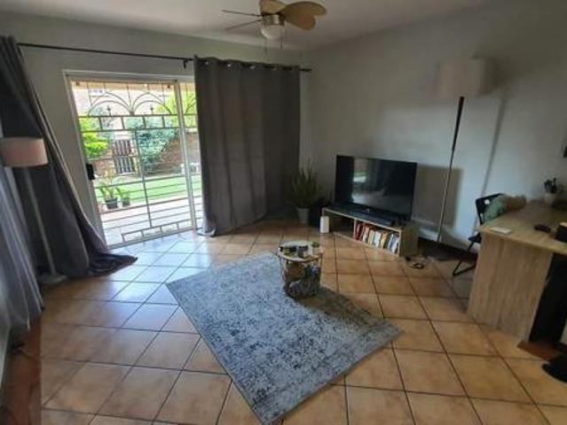 2 Bedroom Townhouse in Equestria