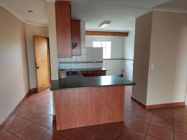 2 Bedroom Townhouse in Erasmuskloof