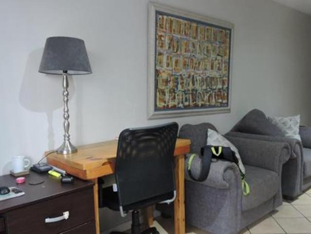 2 Bedroom Townhouse in Faerie Glen