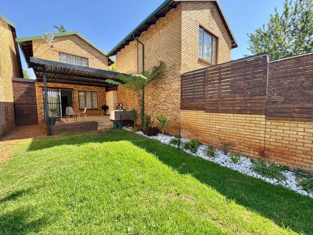 2 Bedroom Townhouse in Faerie Glen