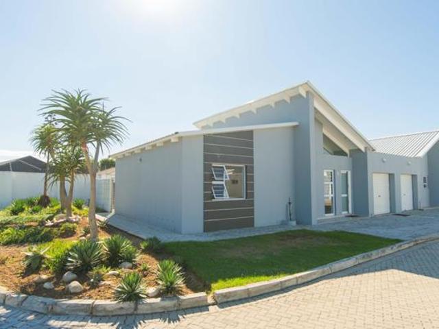 2 Bedroom Townhouse in Fairview
