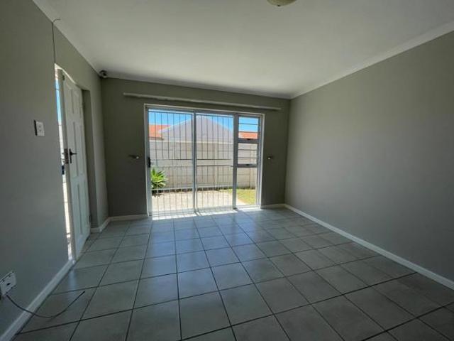 2 Bedroom Townhouse in Fairview