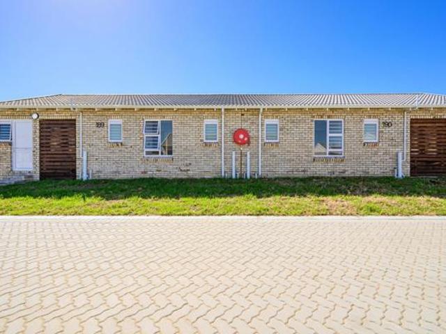 2 Bedroom Townhouse in Fairview