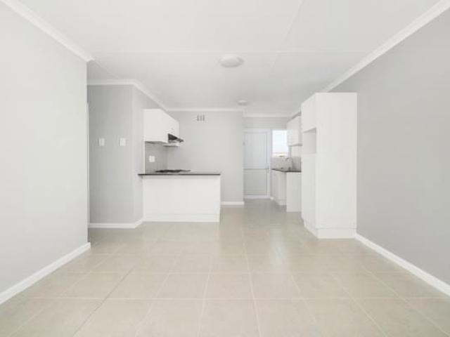2 Bedroom Townhouse in Fairview