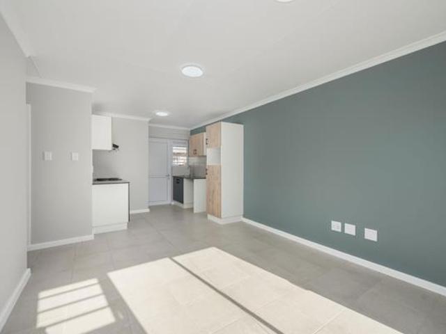 2 Bedroom Townhouse in Fairview