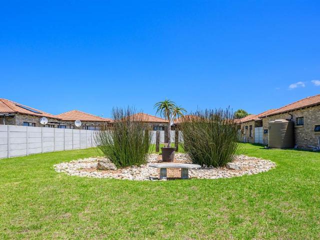 2 Bedroom Townhouse in Fairview