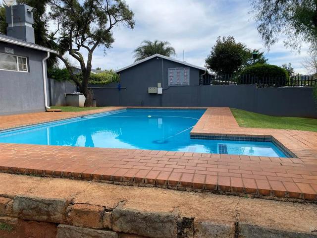 2 Bedroom Townhouse in Fairland