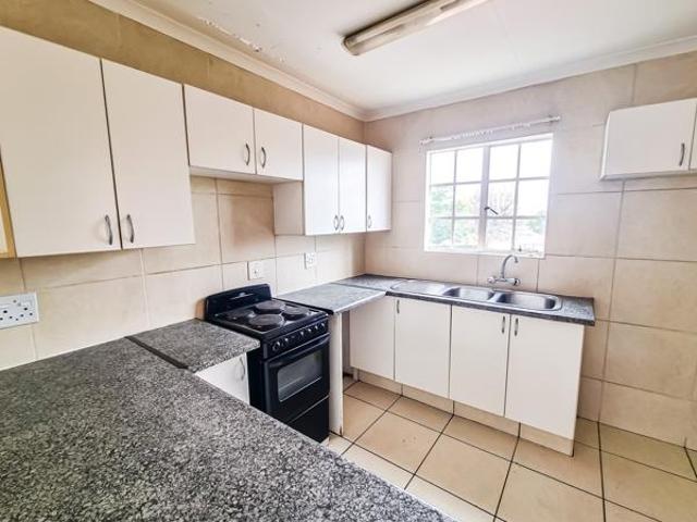 2 Bedroom Townhouse in Farrarmere