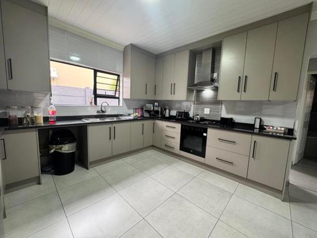2 Bedroom Townhouse in Flamwood