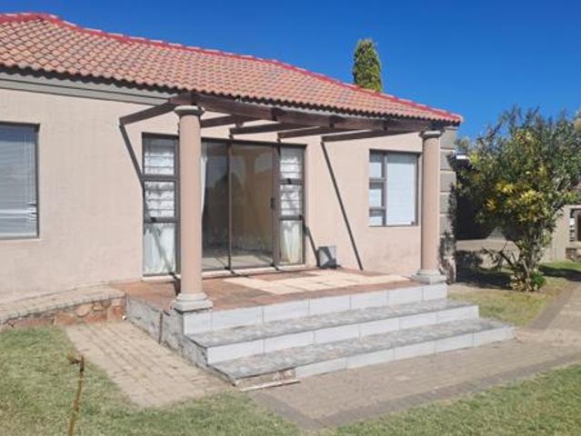 2 Bedroom Townhouse in Flamwood