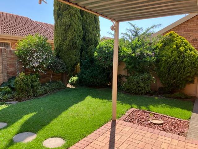 2 Bedroom Townhouse in Fleurdal