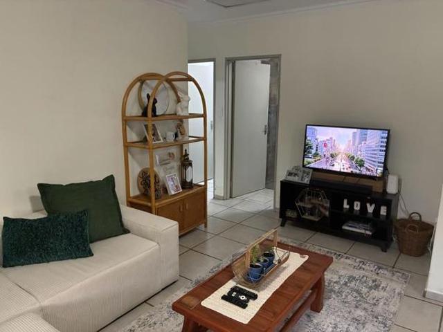2 Bedroom Townhouse in Generaal De Wet