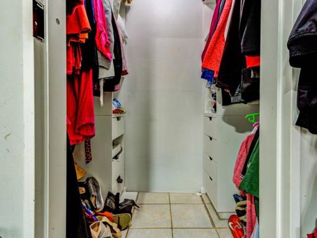 2 Bedroom Townhouse in Glen Marais