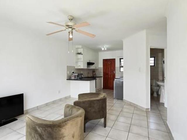 2 Bedroom Townhouse in Gonubie