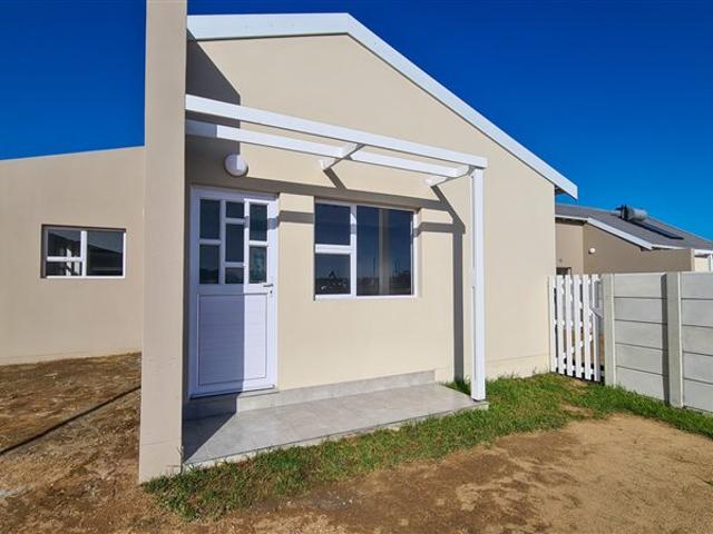 2 Bedroom Townhouse in Gonubie