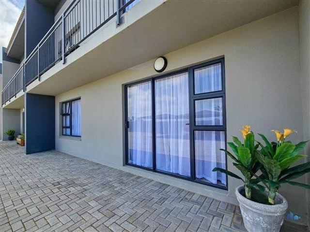 2 Bedroom Townhouse in Gonubie