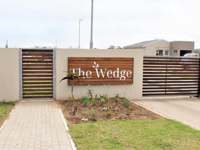 2 Bedroom Townhouse in Gonubie