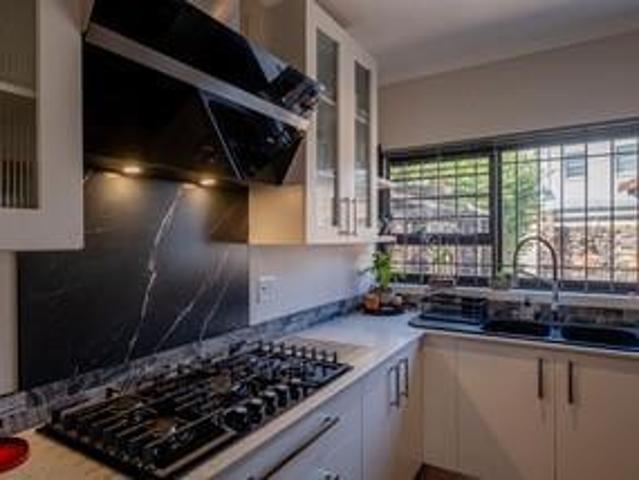 2 Bedroom Townhouse in Greenacres