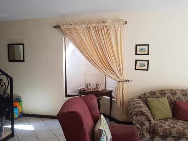 2 Bedroom Townhouse in Hurlyvale
