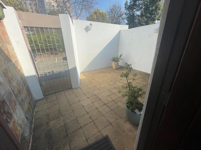 2 Bedroom Townhouse in Hyde Park